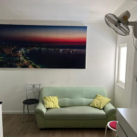 Galaxy Suites Pattaya Exterior photo